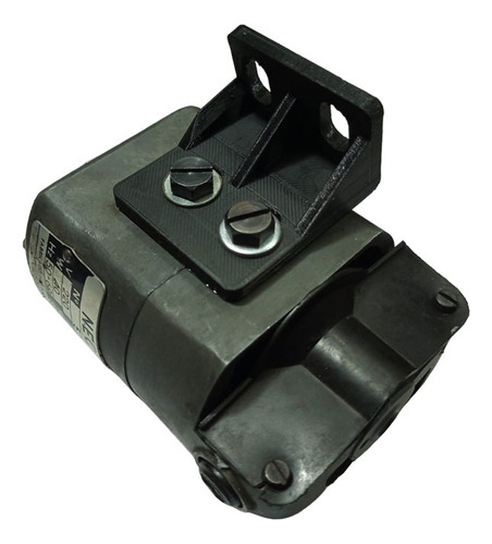 soporte motor maquina necchi